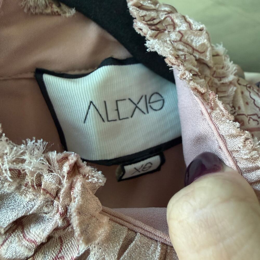 Alexis Liora Dress - Picture 5 of 5